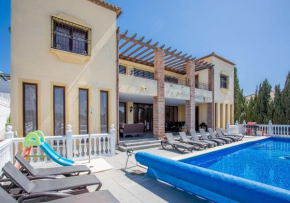 Villa FT